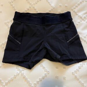 Lululemon spandex shorts